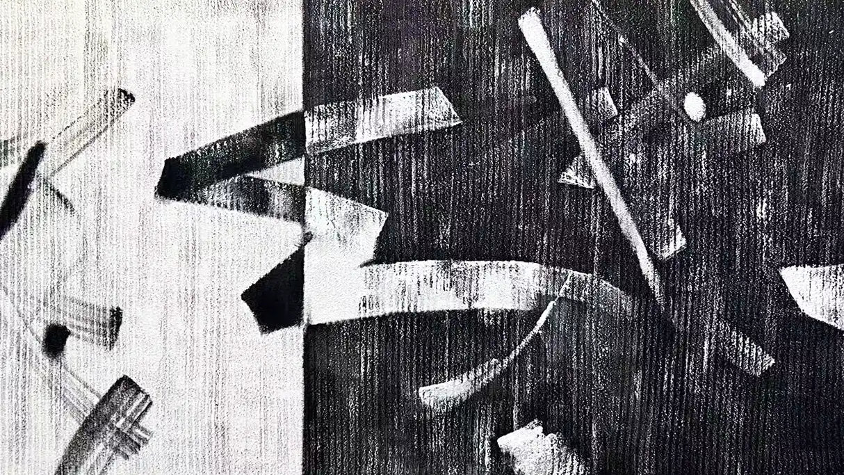 Monochrome Motio